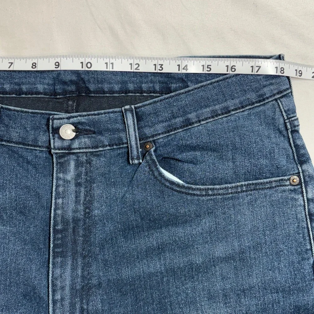 Levis 550 Relaxed Fit Jeans Mens 38x30 Blue Medium Wash Tapered‎ 00550-0064 Dad